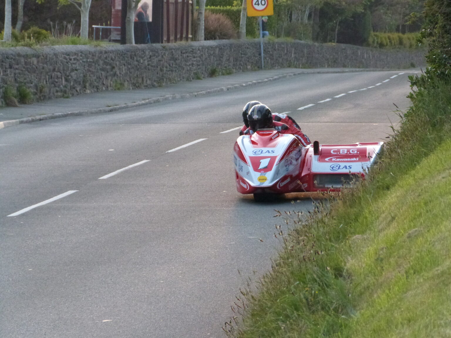 Isle of Man TT 2014 – Sidecar Races Preview – Road Racing News
