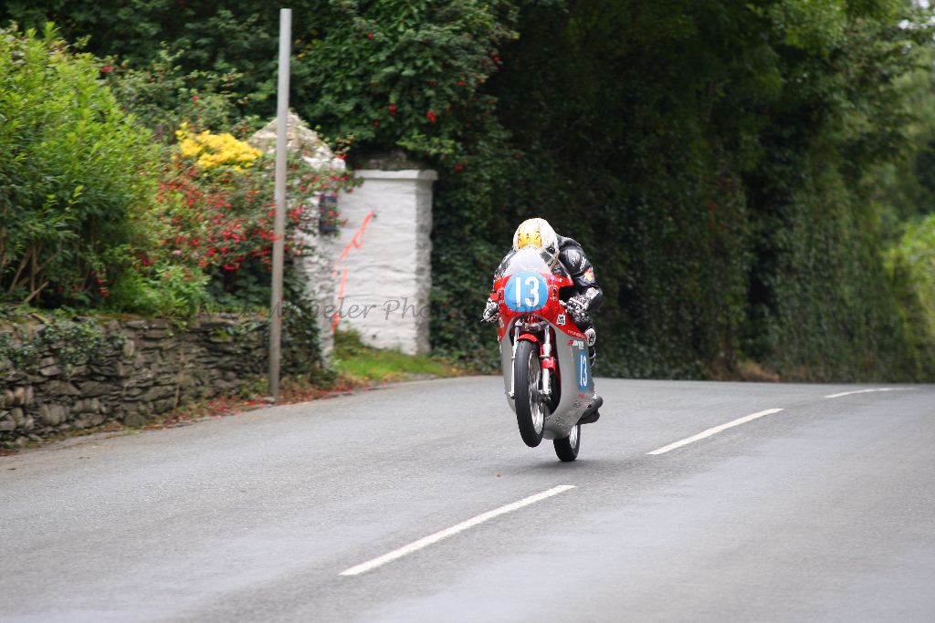 Johnston Links Up With Davies Motorsport For 2018 Classic TT Tilt