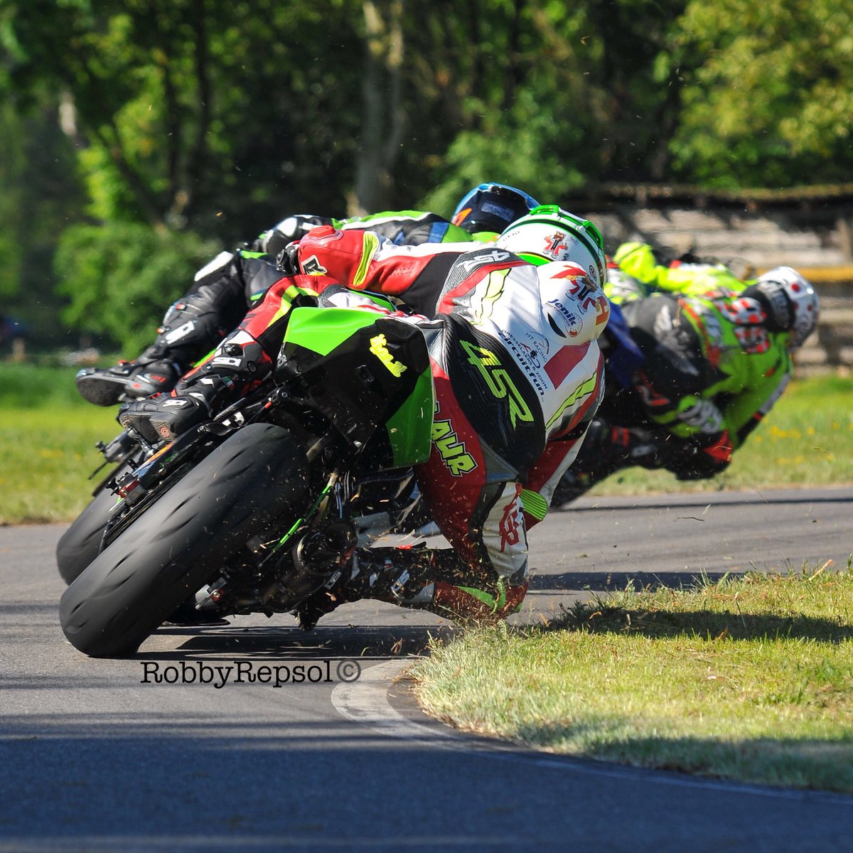 IRRC Supersport Star Hoffmann Leads NK Motors Ulster GP Expedition