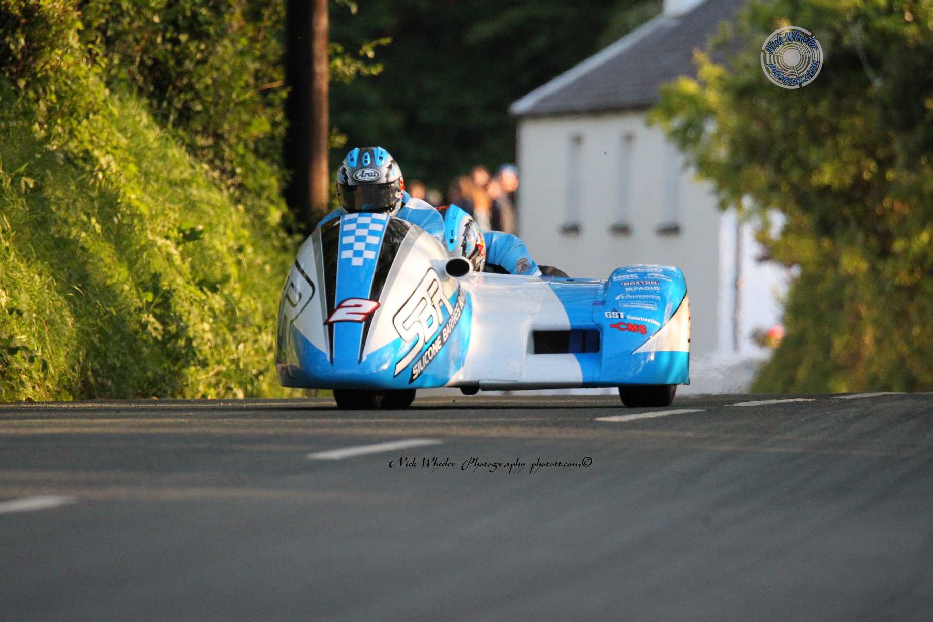 TT 2019: Holden/Cain, Birchall’s Show Class In Sunday Afternoon’s Sidecar Practice Stint