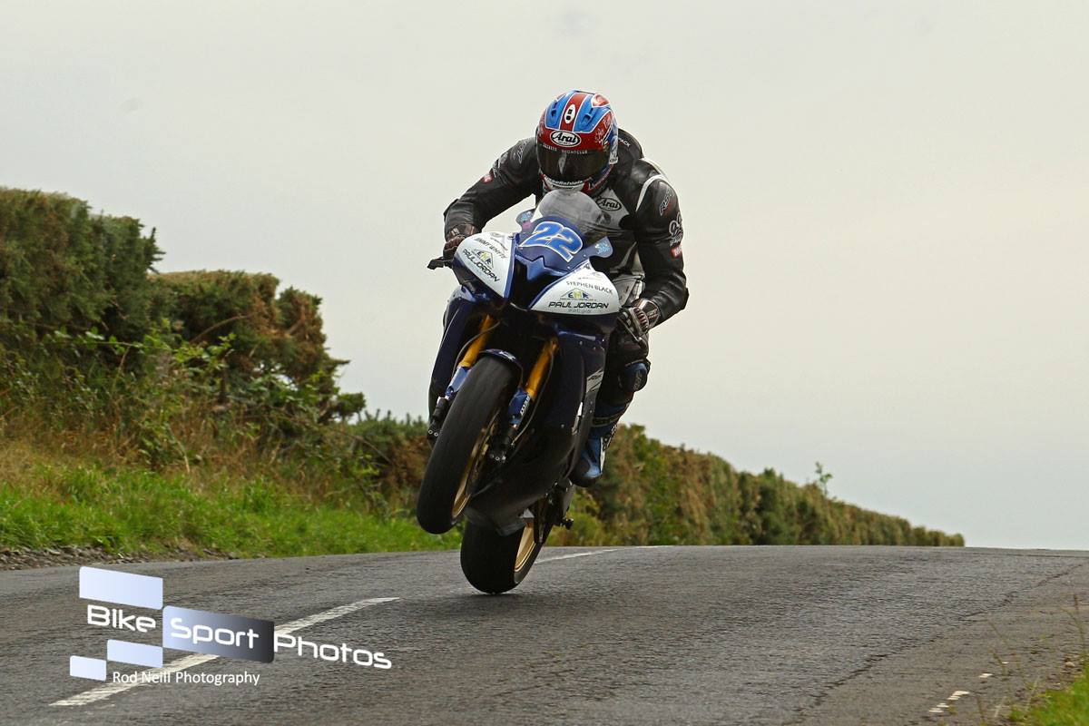 Road Racing’s Great Races – 2018 Armoy First4Printing Supersport