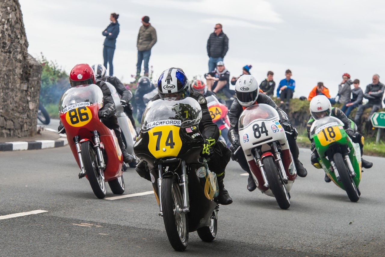 246 Strong Pre TT Classic Races Entry