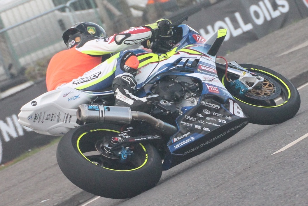 NW200: Browne Excels On Triangle Course Debut