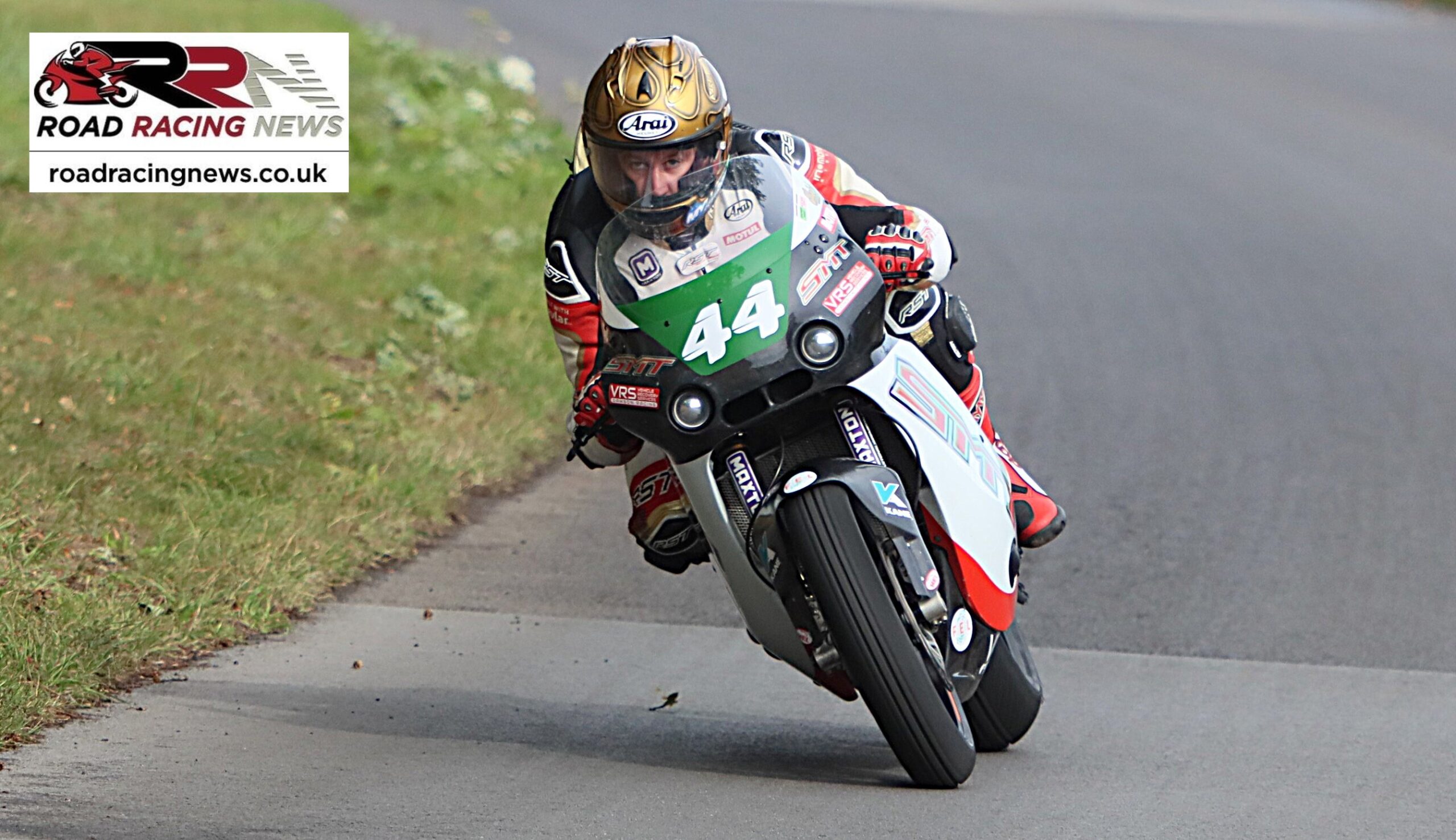 A lone vehicle on a circuit