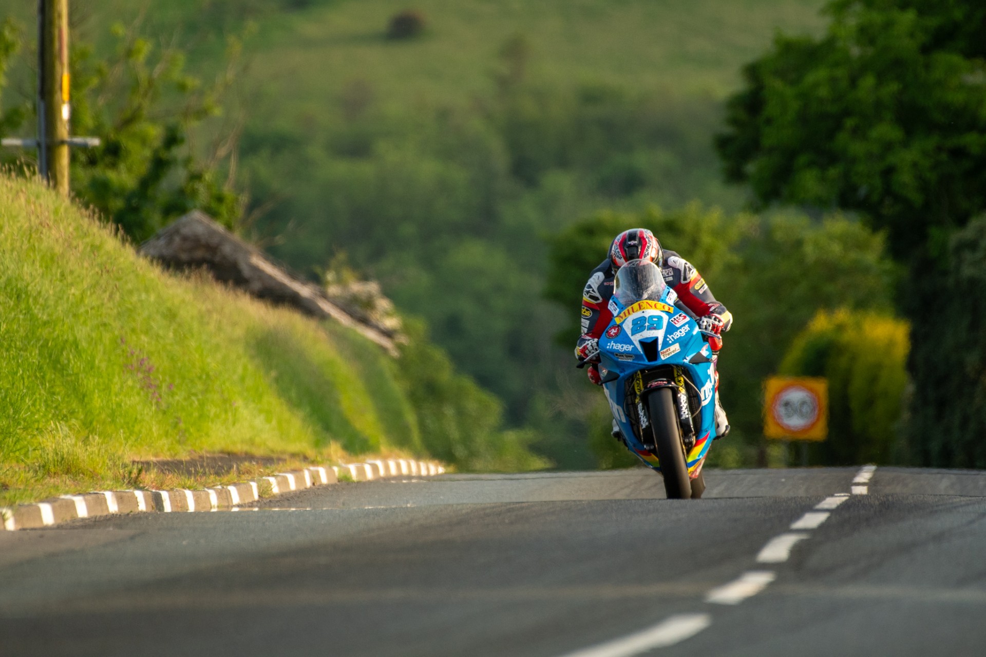 TT 2026: Wednesday Afternoon Qualifying Live Updates