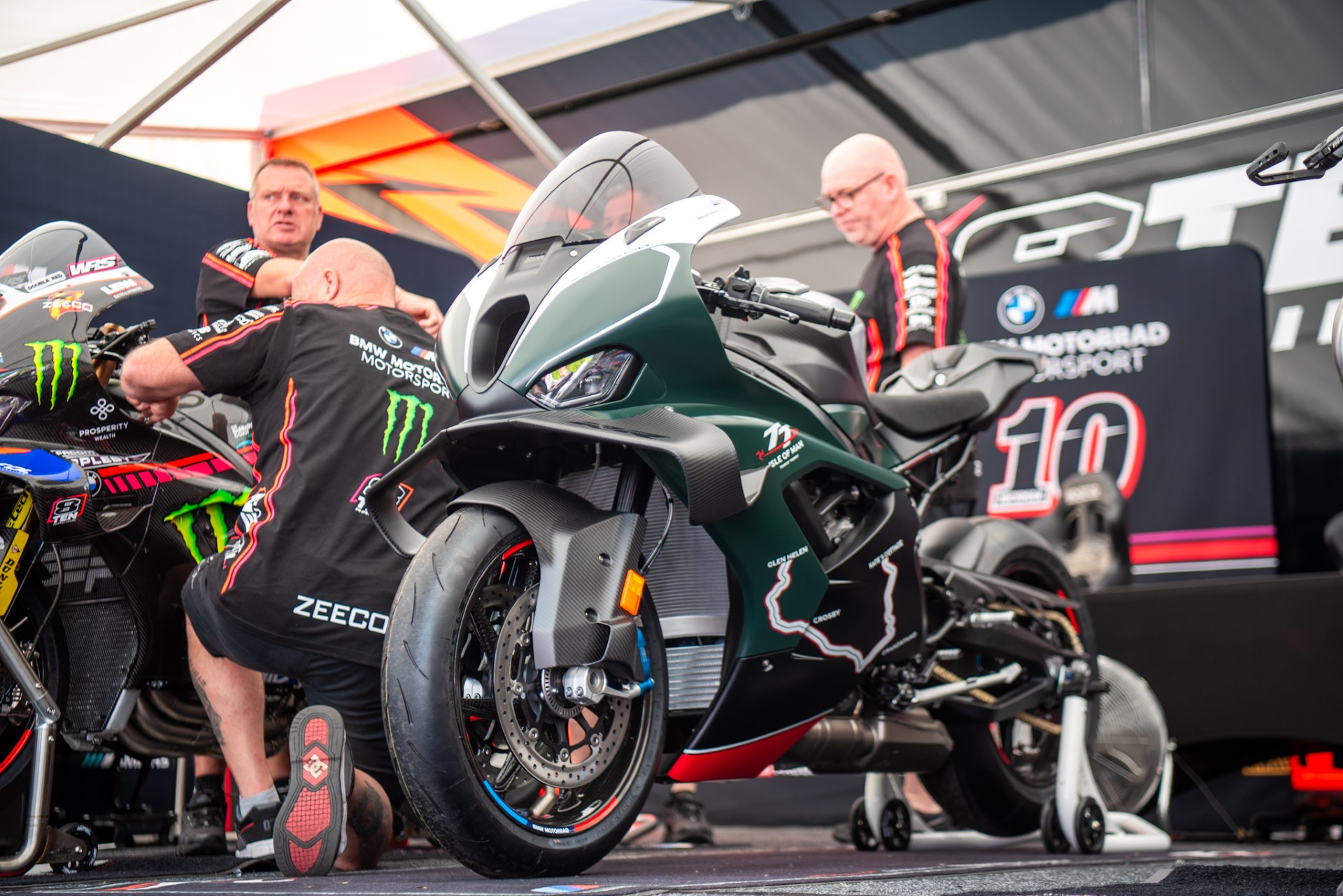 TT 2026: Superstock Opener Cancelled, Weather Forces Thursday Action Curtailment