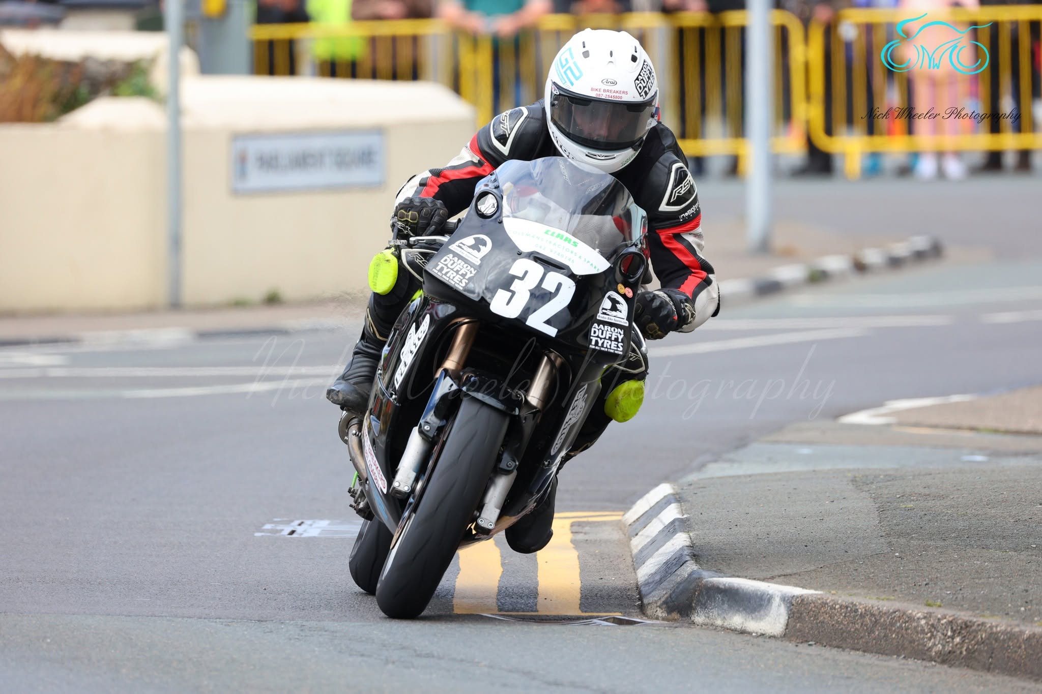 2026 Classic TT: Lightweight/Ultra Lightweight Race Live Updates