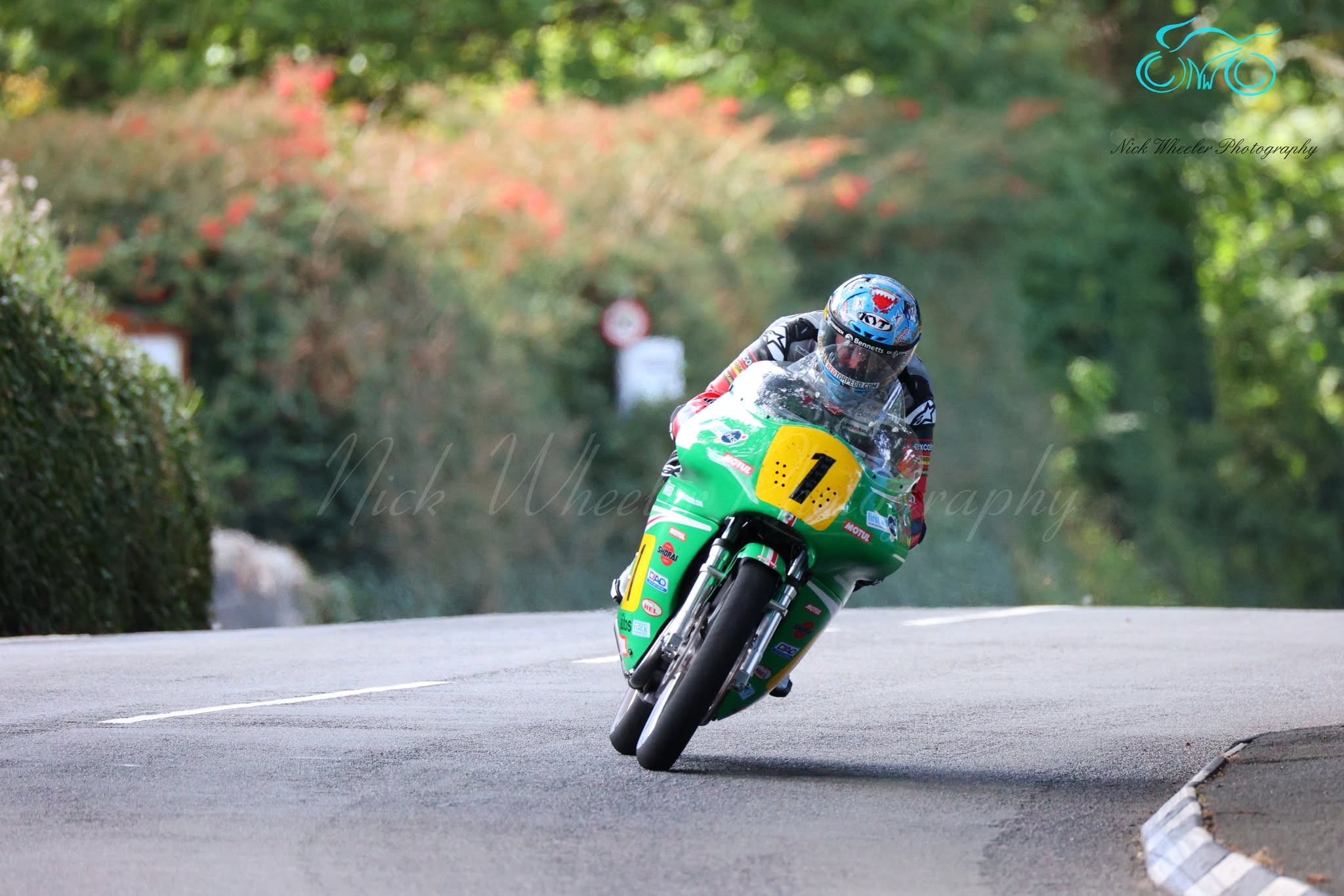 2026 Classic TT: McGuinness MBE Pockets Historic Senior Classic Title