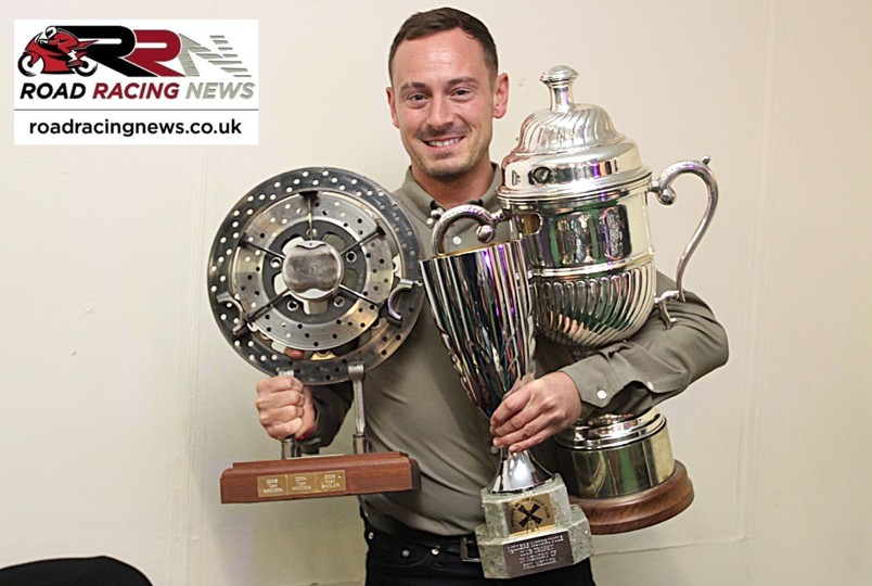 Oliver’s Mount Heroes Celebrated At Awards Evening